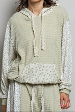 Load image into Gallery viewer, Gianna Hoodie
