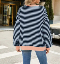 Load image into Gallery viewer, Miley Sweatshirt