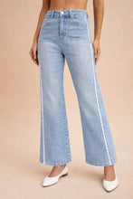 Load image into Gallery viewer, Side Piping Jeans