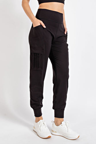 BUTTER JOGGER WITH SIDE POCKETS