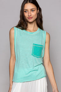 Round Neck Sleeveless Pocket Front Solid Top