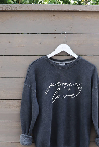 PEACE AND LOVE Mineral Graphic Sweatshirt